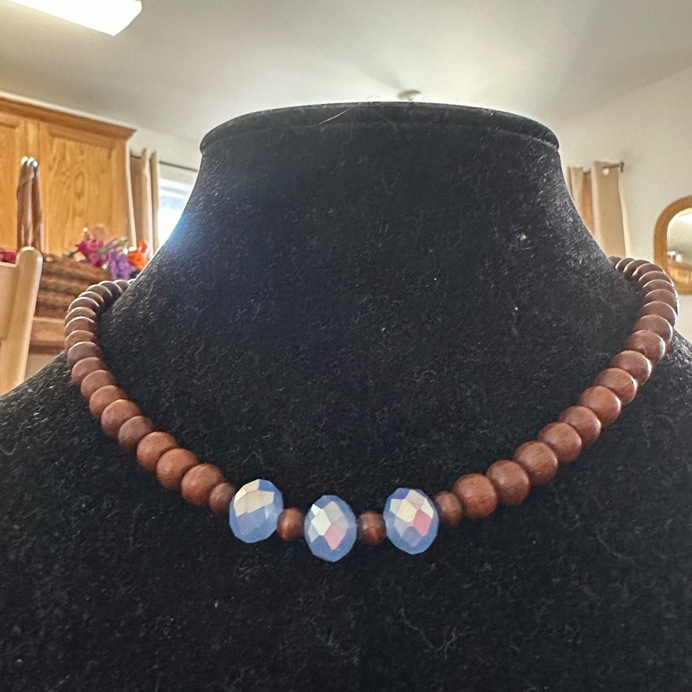 Blue and wood beaded necklace